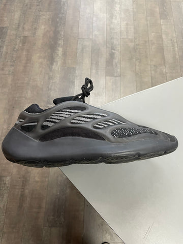 Yeezy 700 V3 Alvah