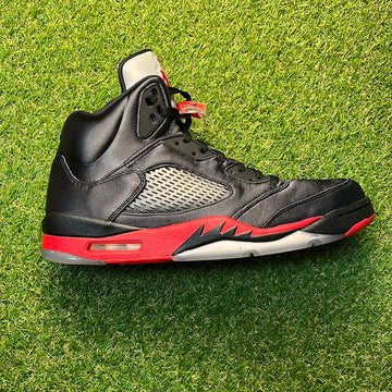 (PRE-OWNED) AIR JORDAN 5 RETRO 'SATIN BRED'