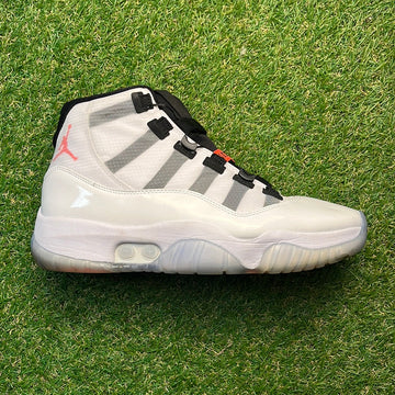 (PRE-OWNED) AIR JORDAN 11 ADAPT 'WHITE' CHINA CHARGER
