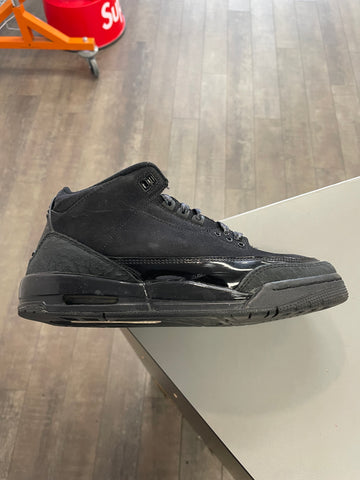 Jordan 3 Black Cat