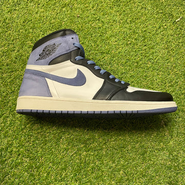 AIR JORDAN 1 RETRO HIGH OG 'BEST HAND IN THE GAME - BLUE MOON'