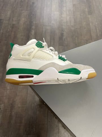 Jordan 4 SB Pine Green