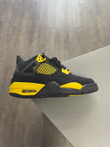 Jordan 4 Thunder (2023) (GS)