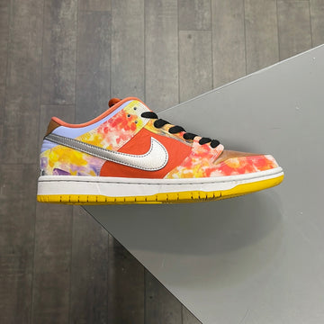 Nike Dunk Low SB Street Hawker