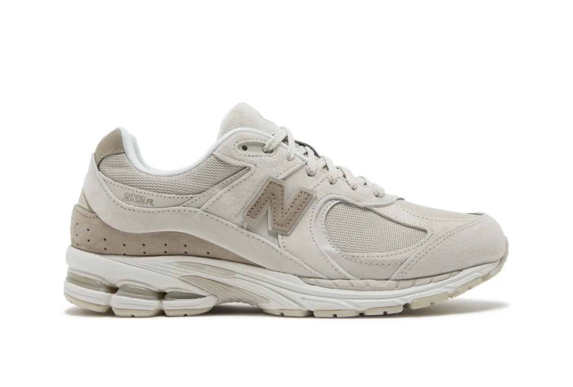 New Balance 2002R Light Dark Tan