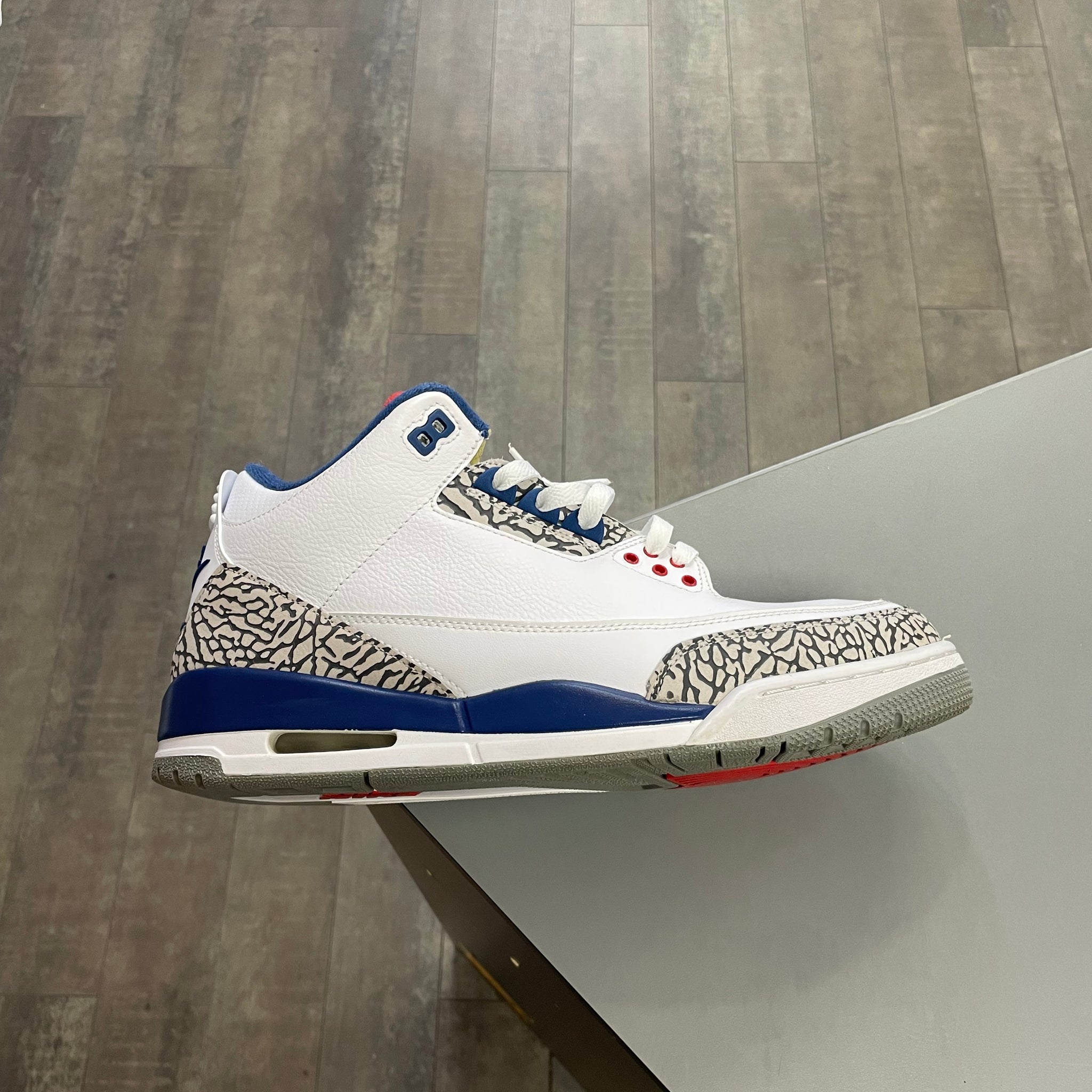 Jordan 3 True Blue 2016