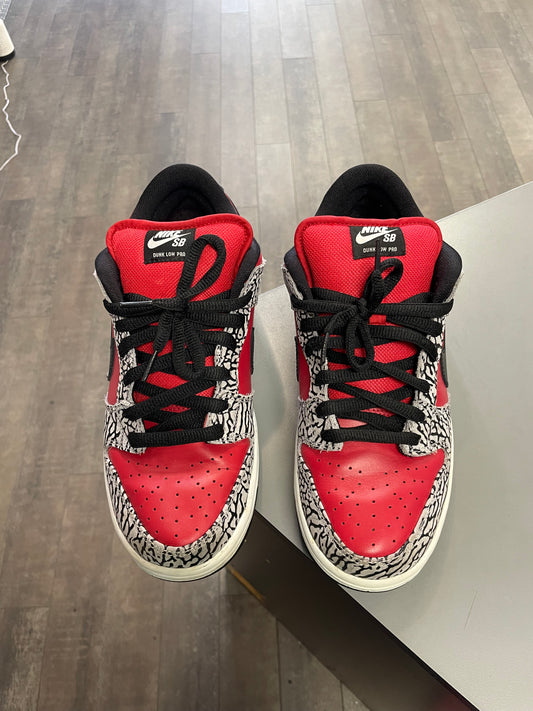 Nike Dunk Low SB Supreme Red Cement 2012 (No Box.)