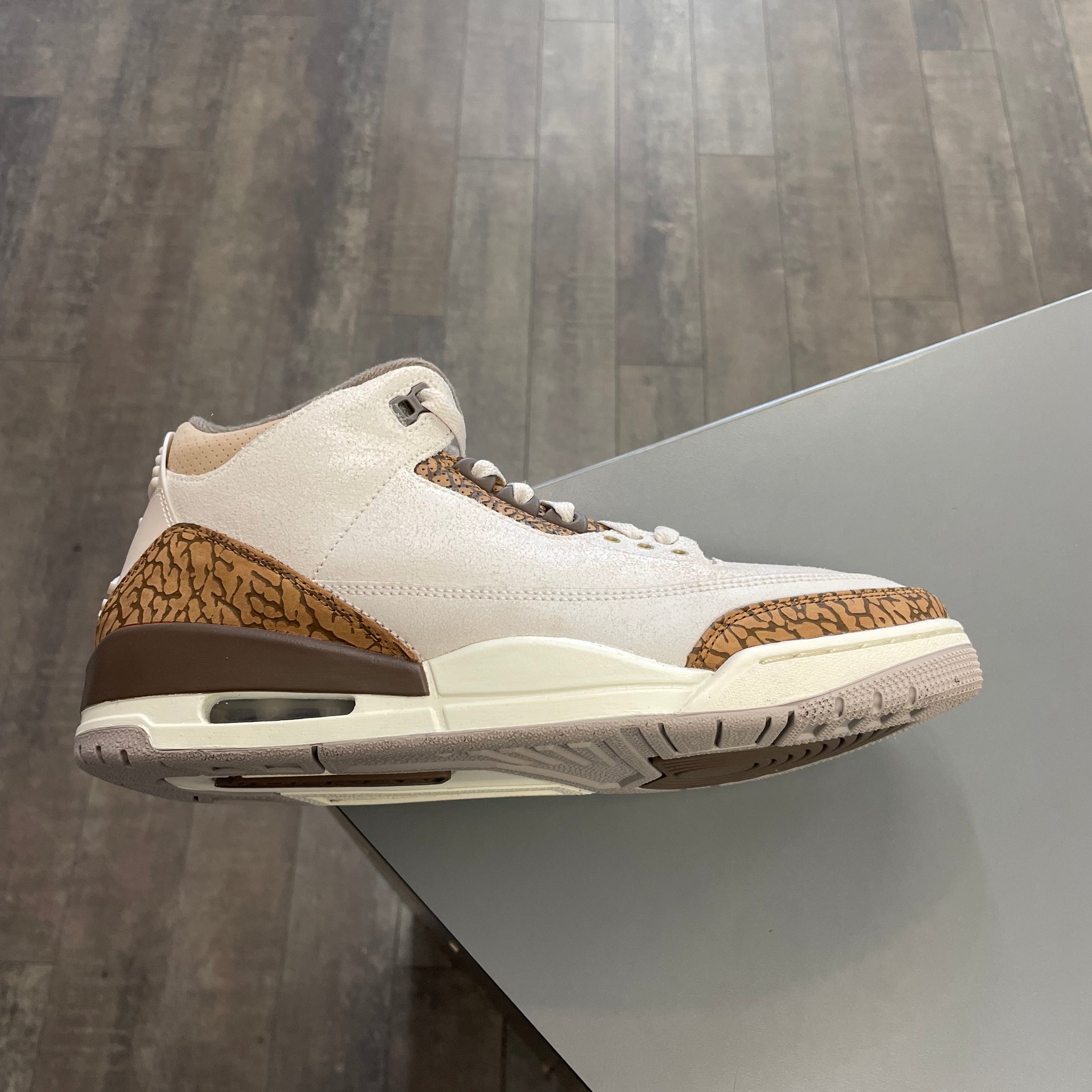 Jordan 3 Palomino