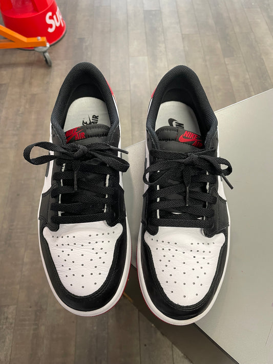 Jordan 1 Low Black Toe