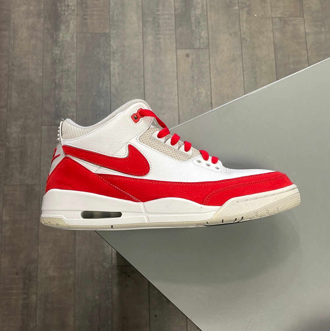 Air Jordan 3 Tinker University Red