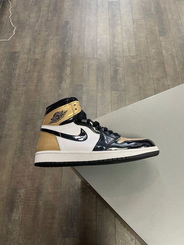 Jordan 1 Gold Toe