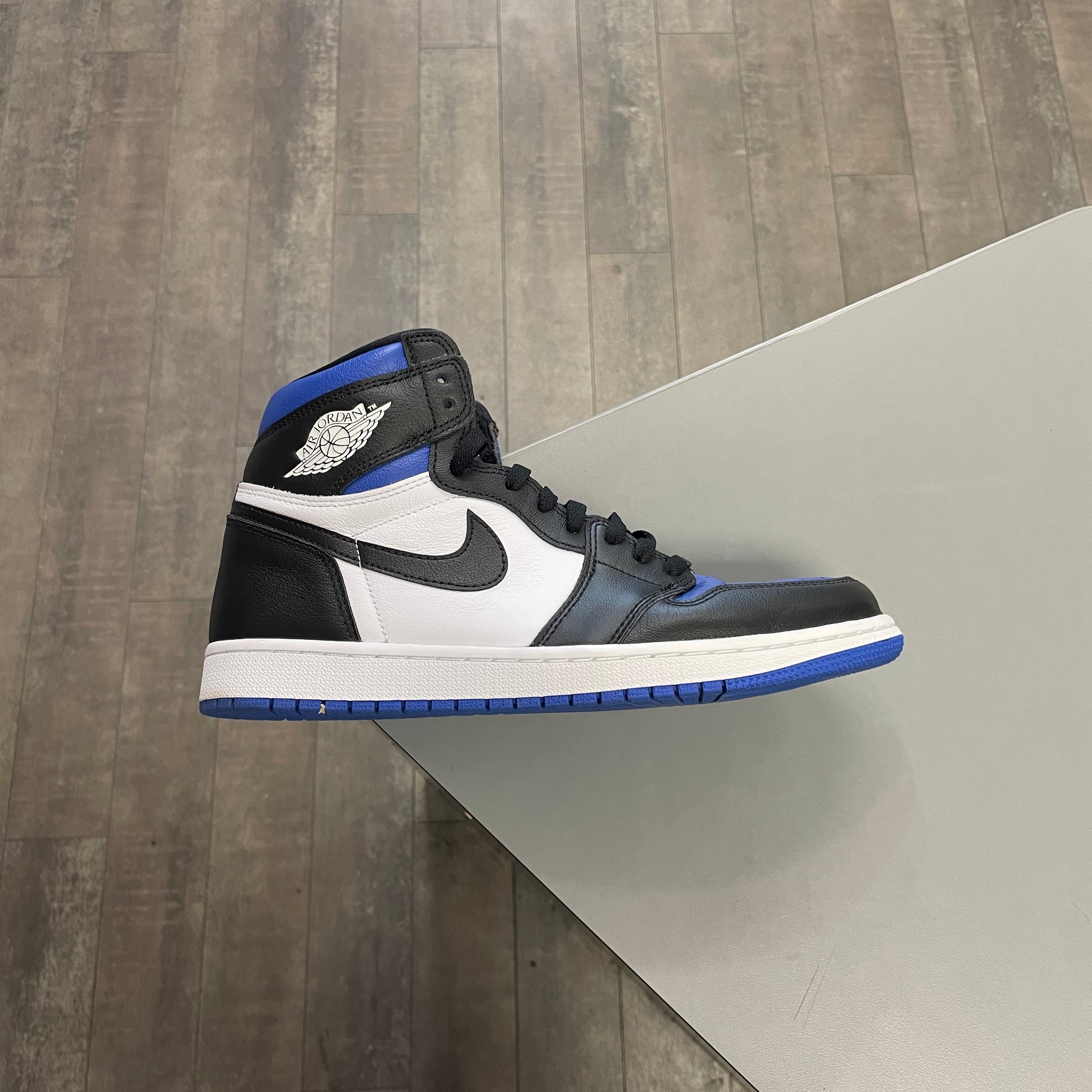 Air Jordan 1 Royal Toe