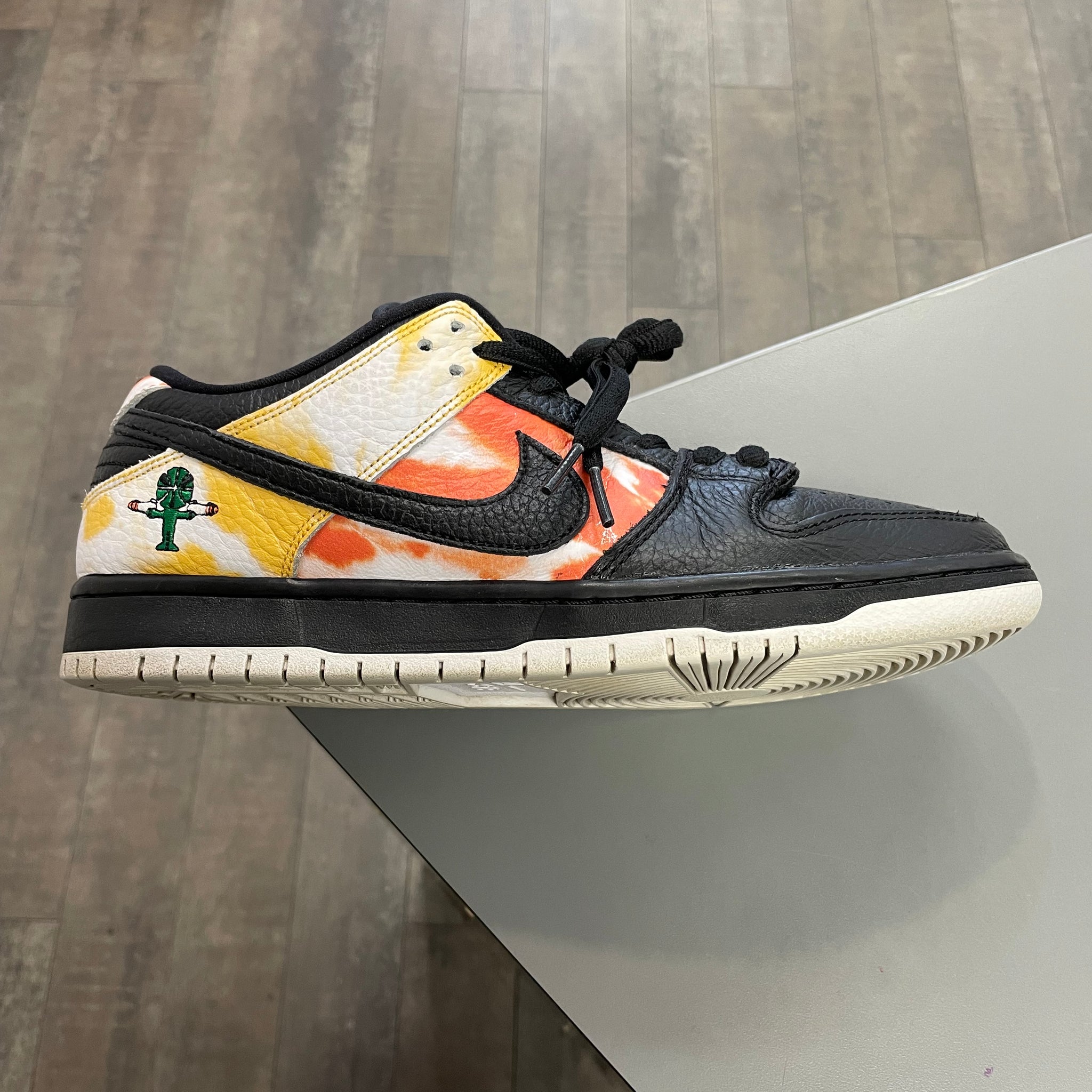 Nike Dunk Low SB Raygun Tie Dye Black