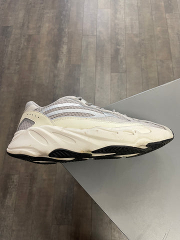 Yeezy 700 V2 Static