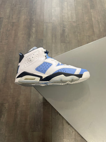 Jordan 6 UNC White