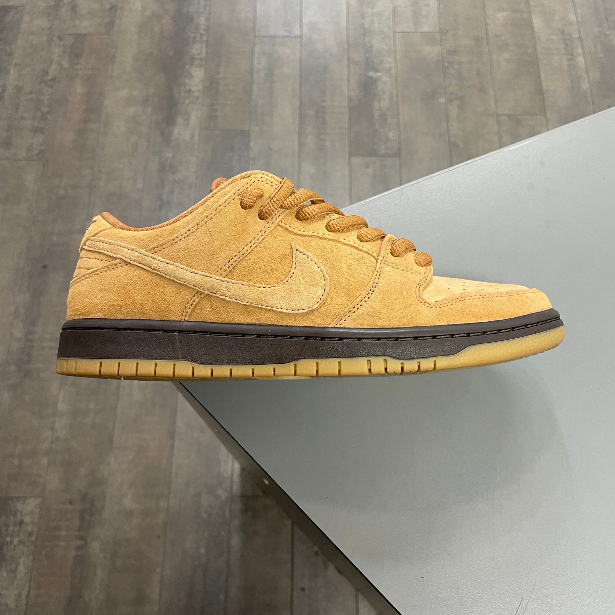 Nike Dunk Low SB Wheat