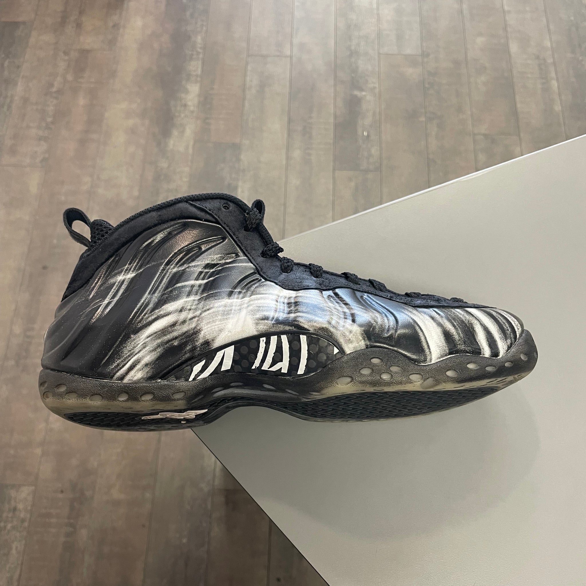 Nike Foamposite One Dream A World Black (No Lid.)