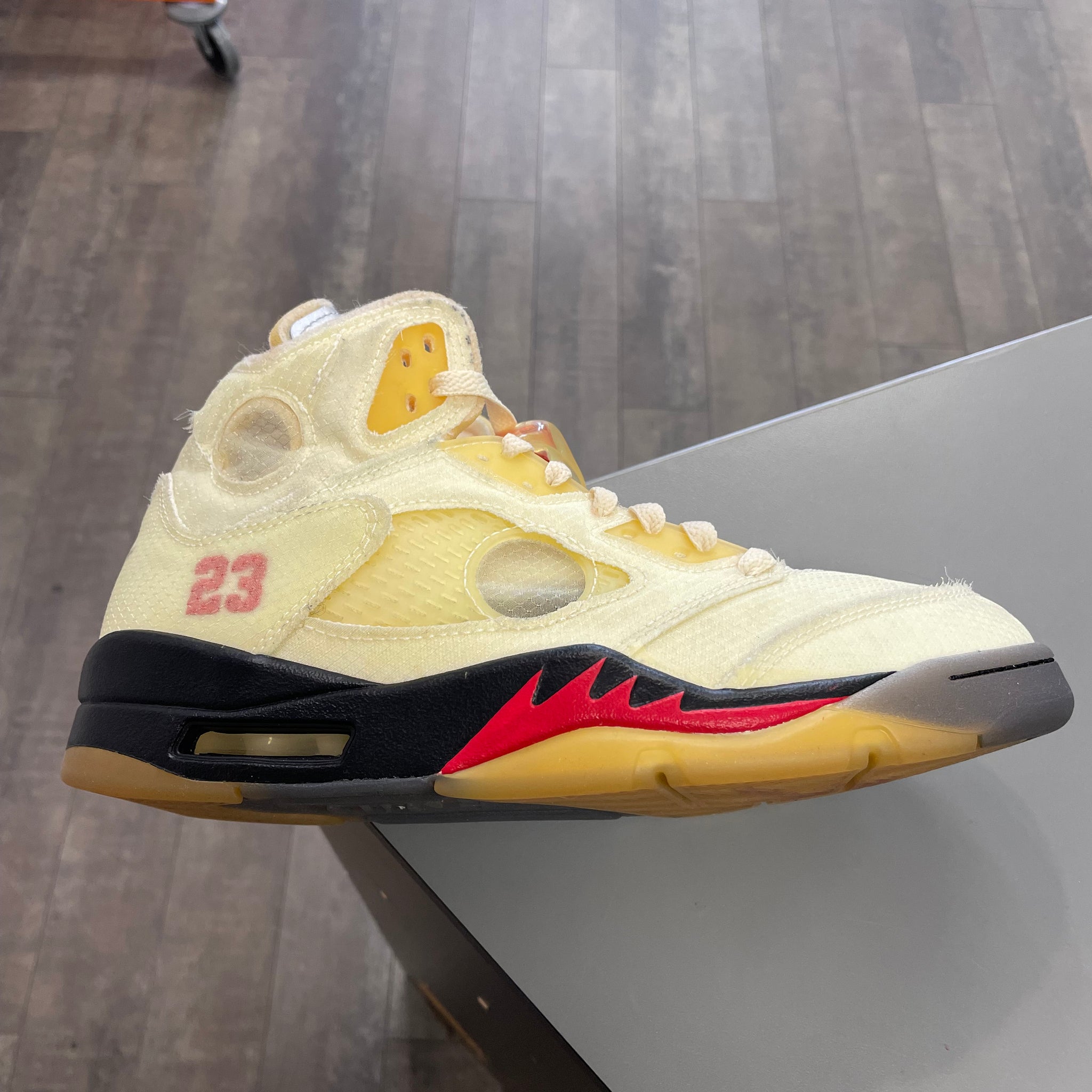 Jordan 5 Off-White Sail