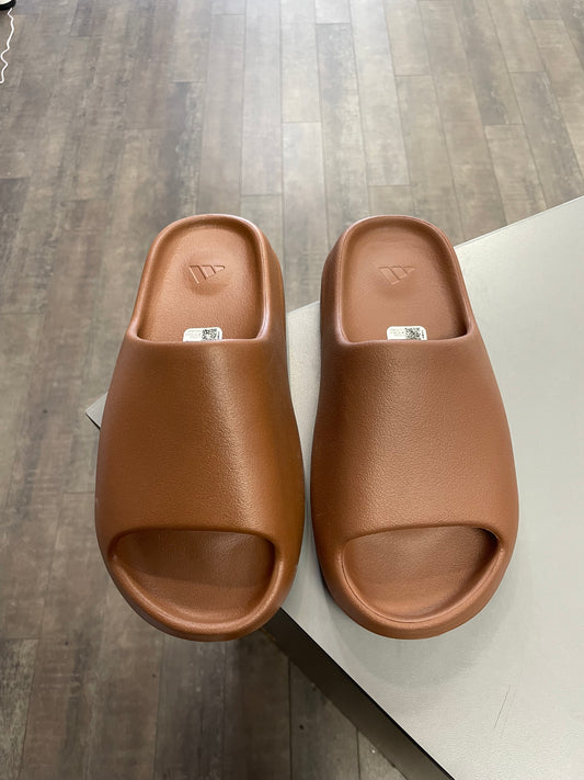 Yeezy Slide Flax