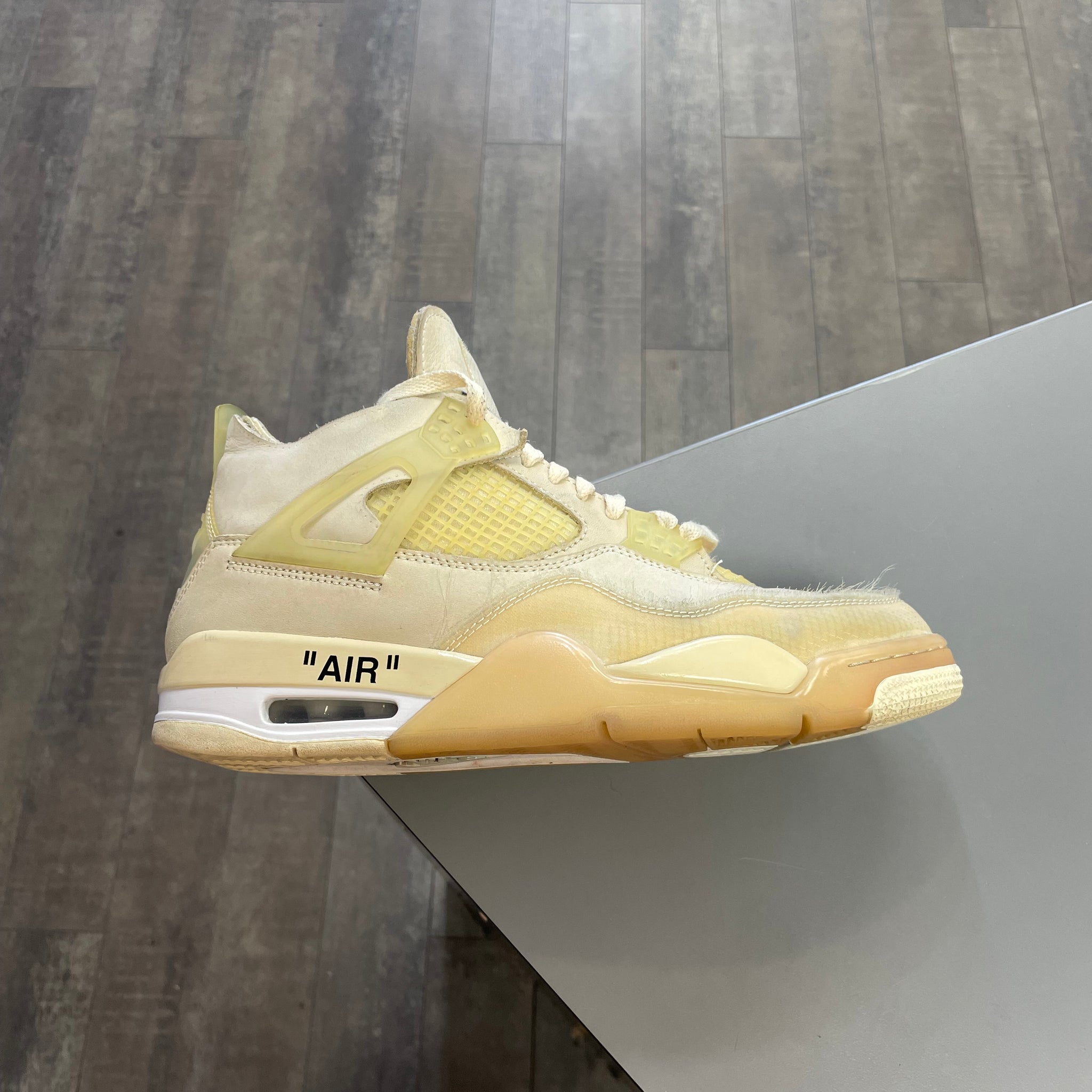 Jordan 4 Off-White Sail