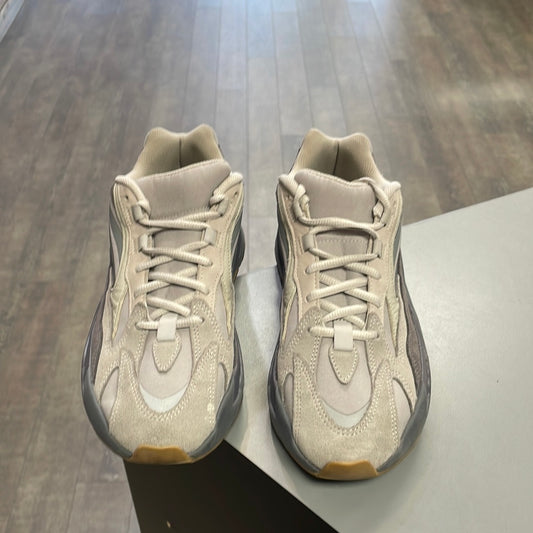 Yeezy 700 V2 Tephra (No Box.)