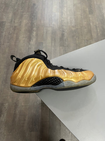 Nike Foamposite Metallic Gold