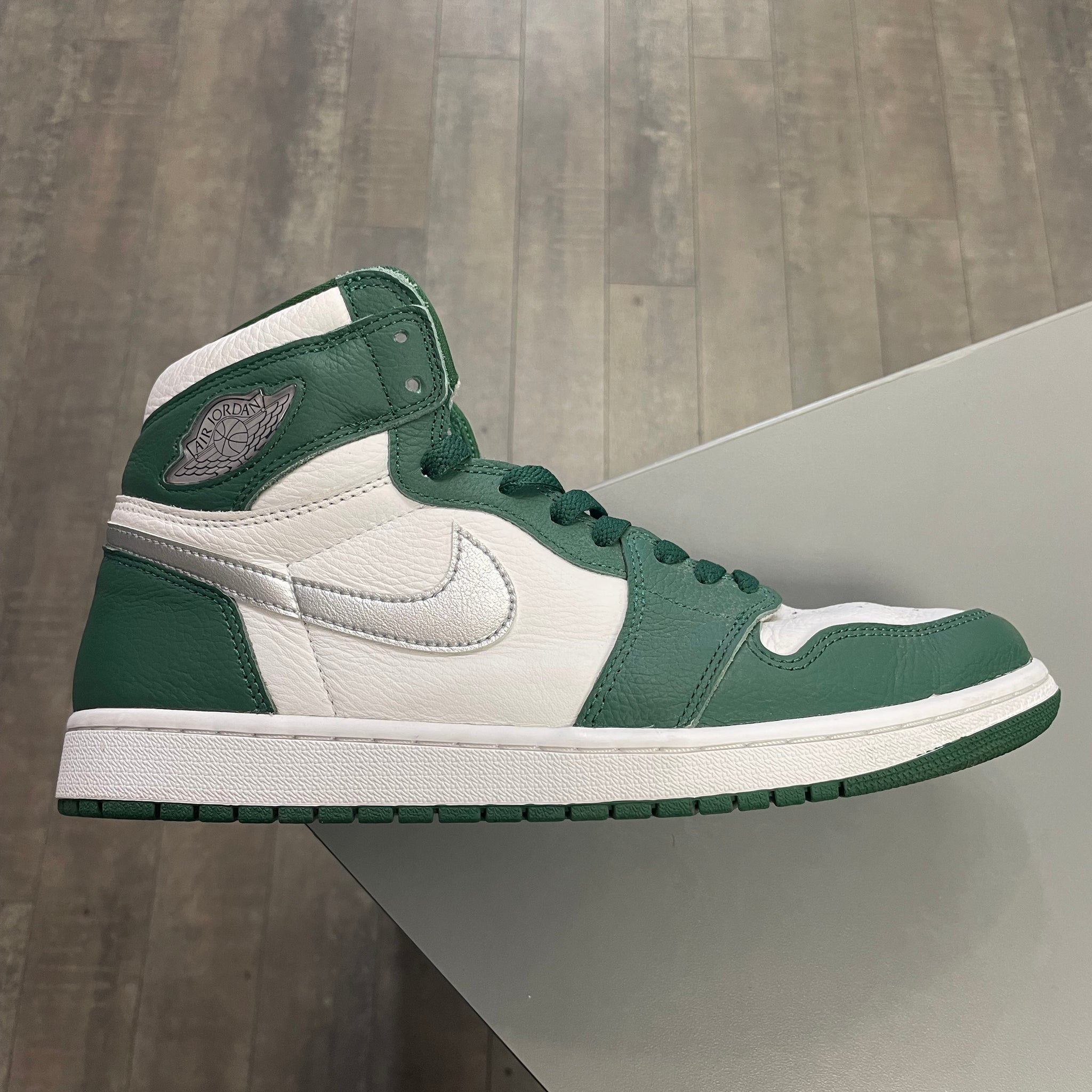 Air Jordan 1 Gorge Green (NO BOX)