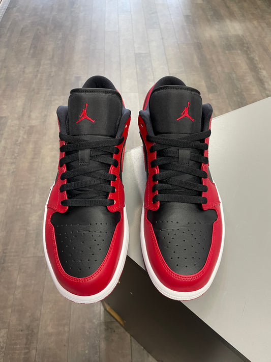 Air Jordan 1 Low Reverse Bred