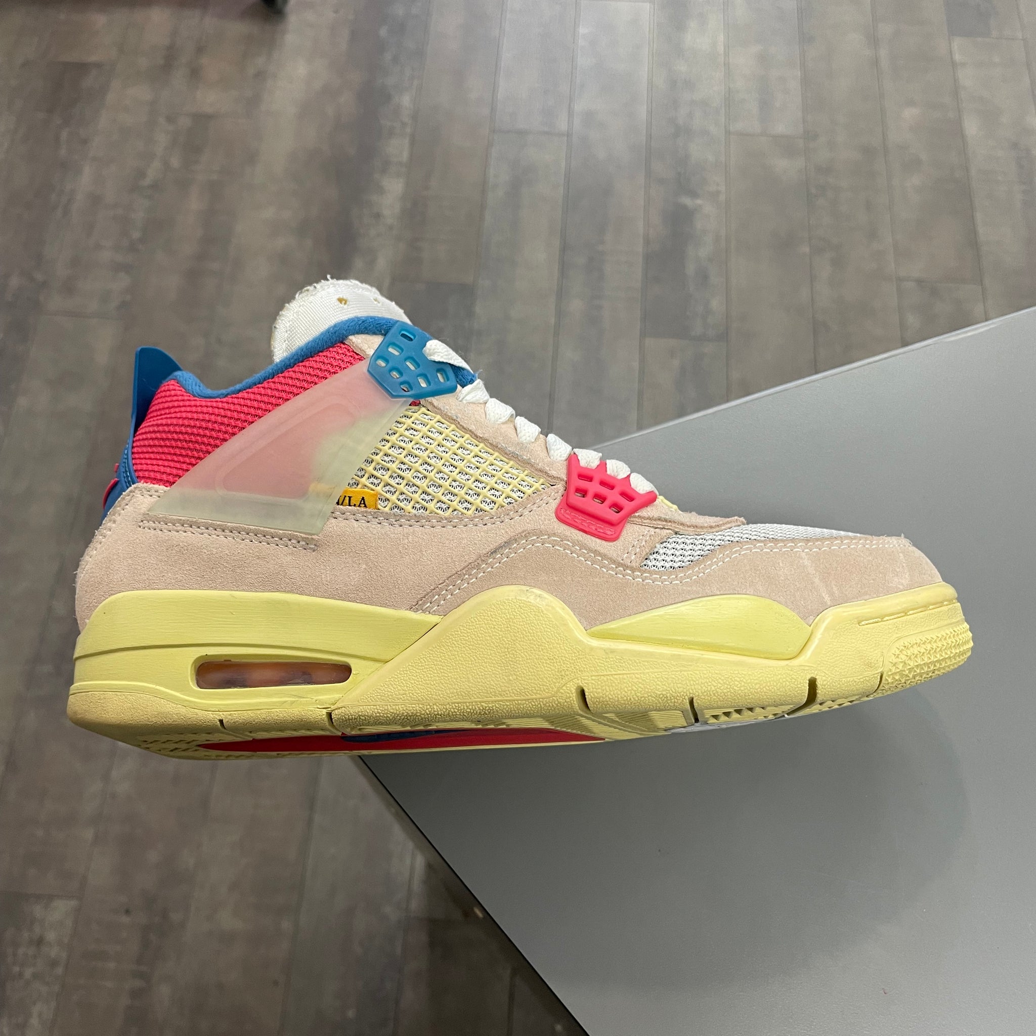 Jordan 4 Union Guava Ice