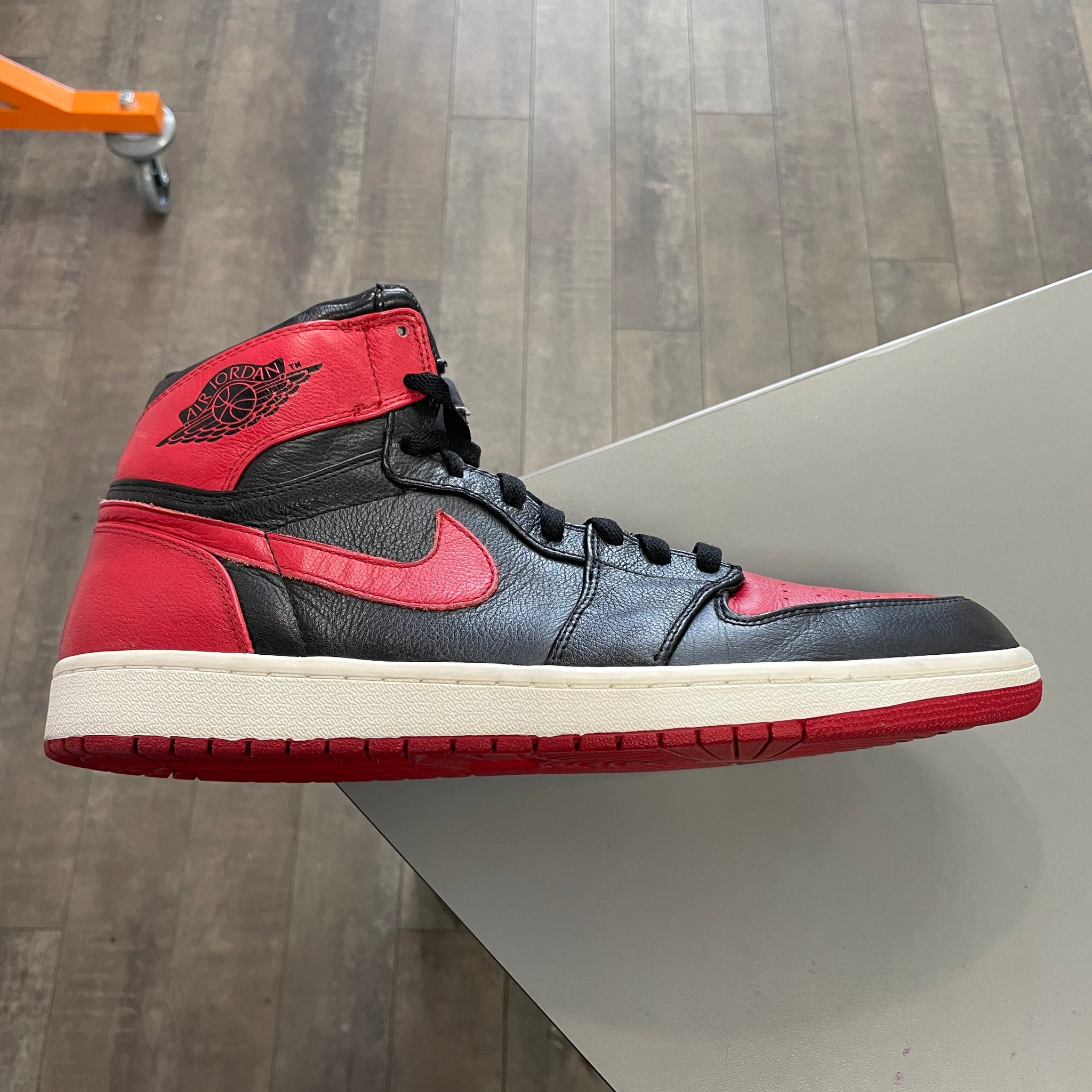Jordan 1 Banned 2011