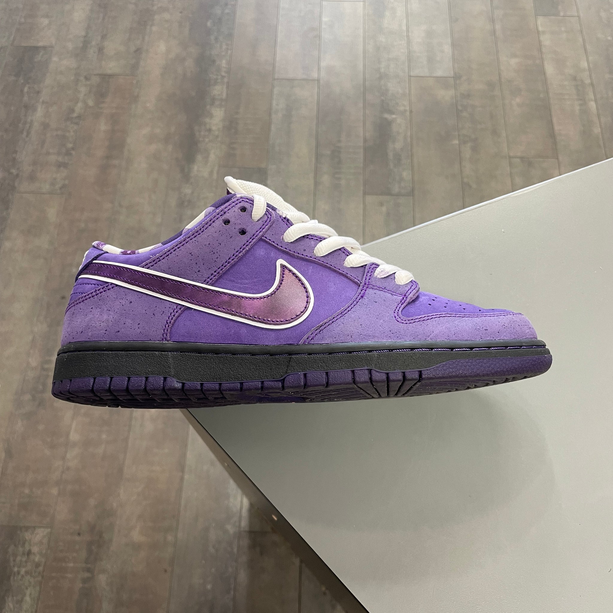 Nike Dunk Low SB Purple Lobster