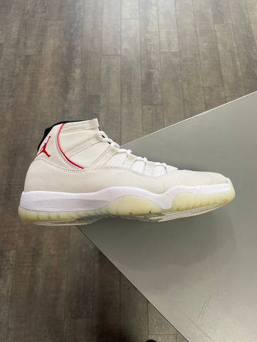 Jordan 11 Platinum Tint