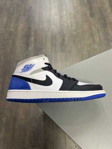 Air Jordan 1 Mid SE Royal Black Toe