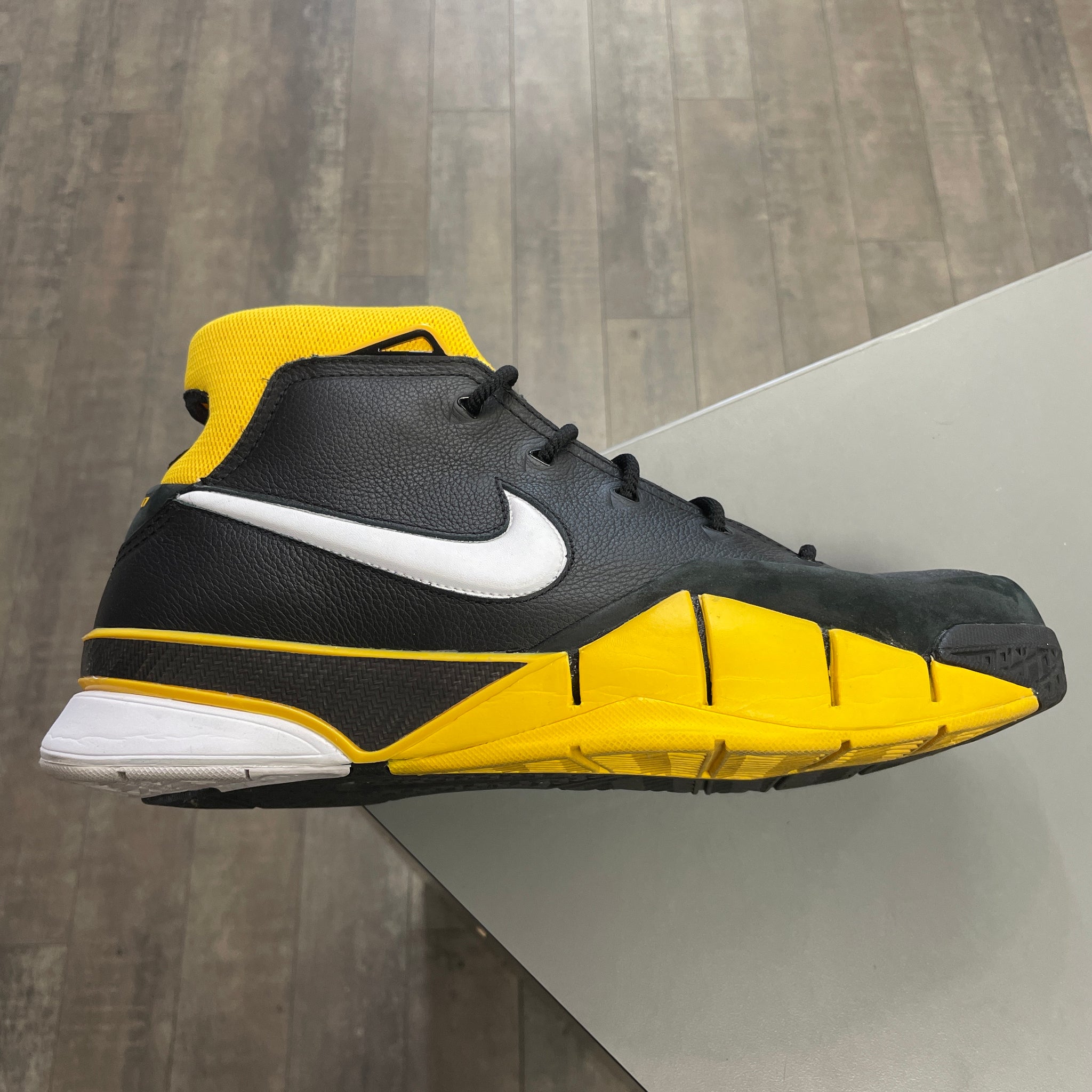 Nike Kobe 1 Protro Black Maize