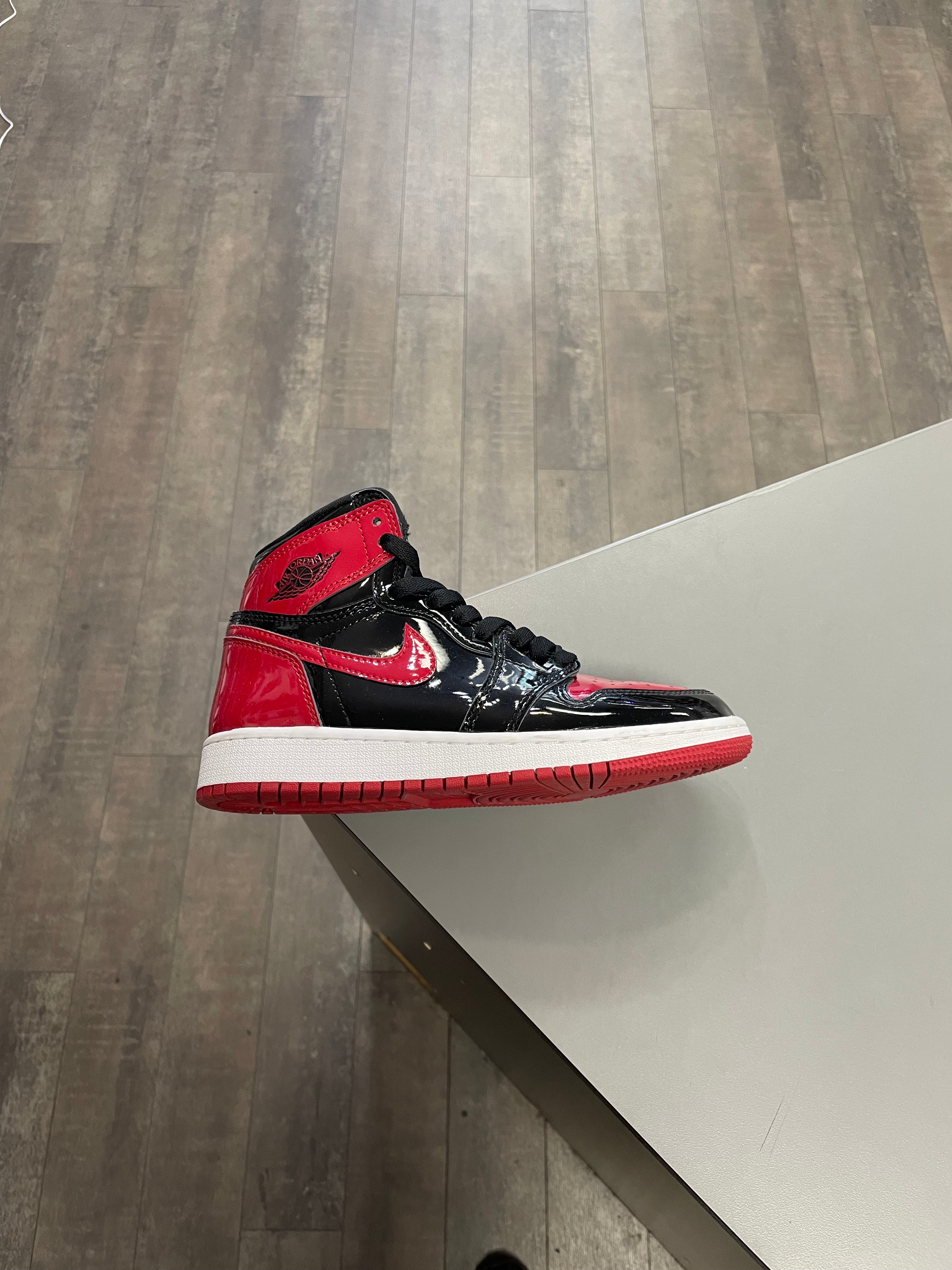 2024 Nike Air Jordan 1 patent bred