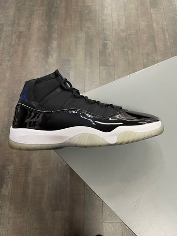 Jordan 11 Space Jam 2016