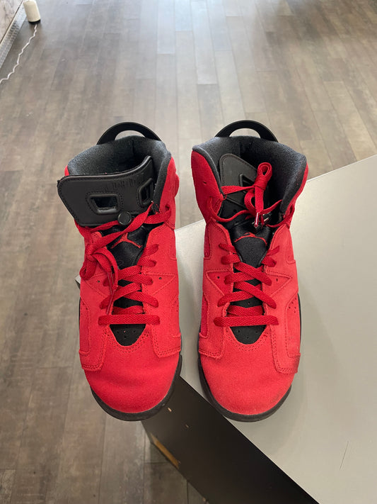 Jordan 6 Toro Bravo