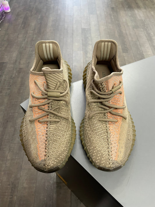 Yeezy 350 V2 Sand Taupe