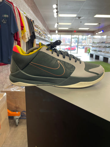 Nike Kobe 5 Protro EYBL Girls