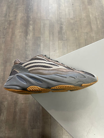 Yeezy 700 V2 Geode