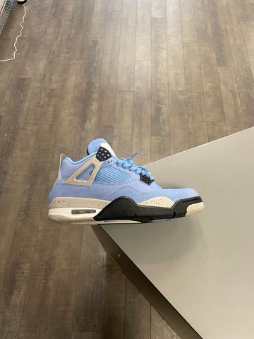 Jordan 4 University Blue