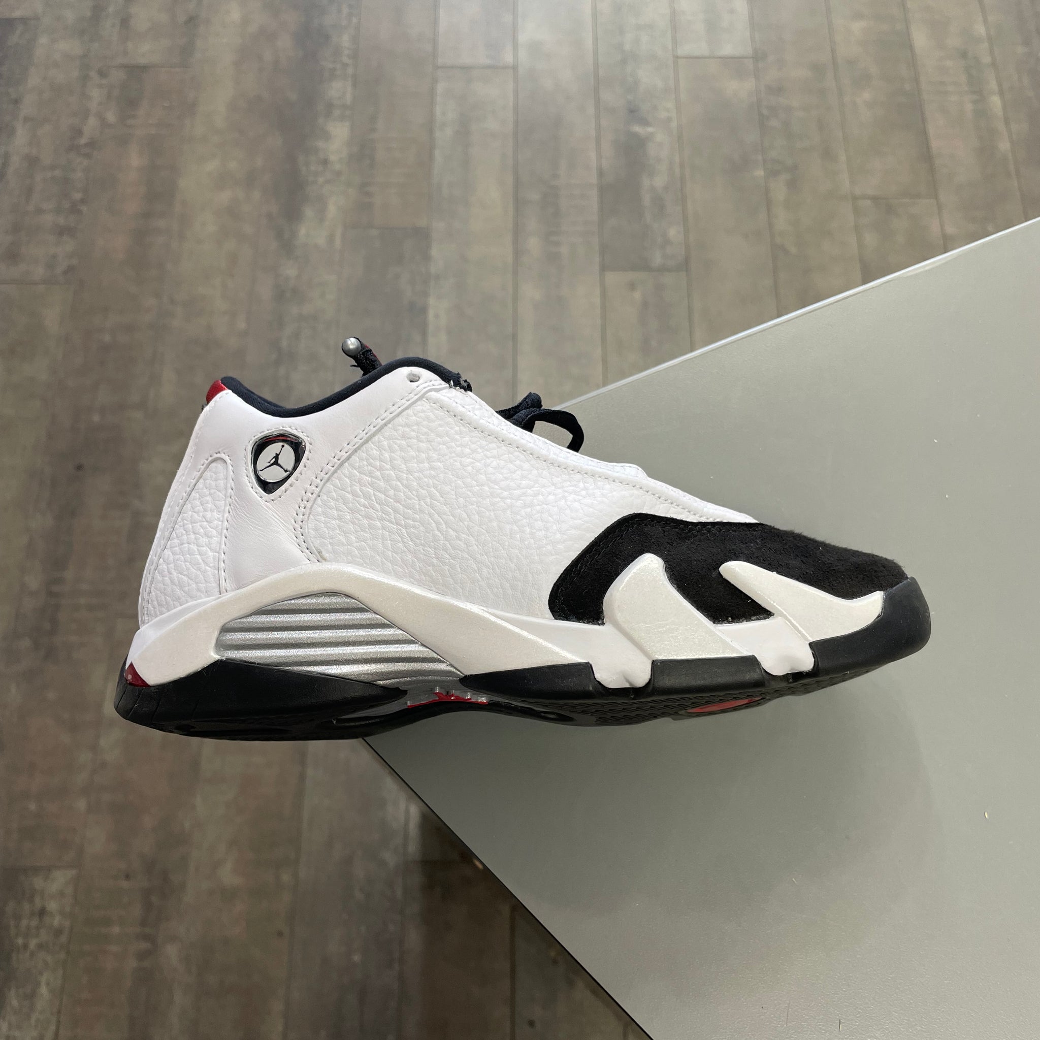 Jordan 14 Black Toe 2024