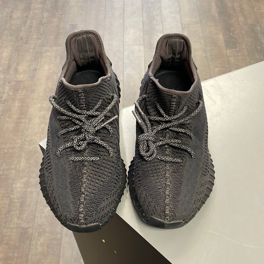 Yeezy Boost 350 V2 Black (Non-Reflective)